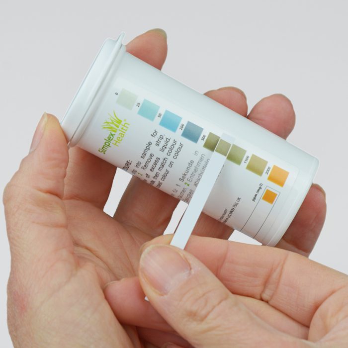 Free Chlorine Water Test 0-2000ppm (100 Strips), High Range - Image 3